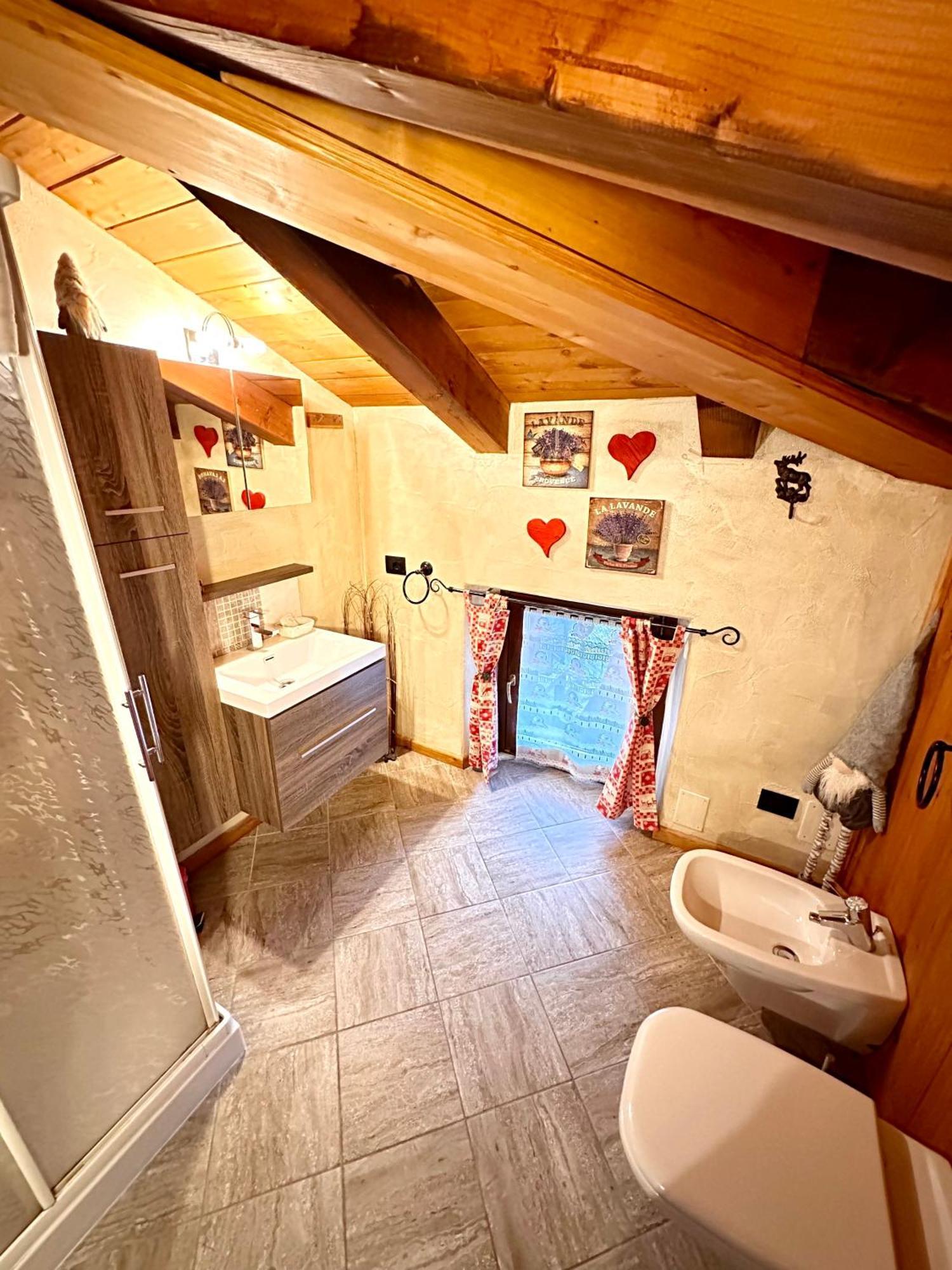 La Maison de Julie Pré-Saint-Didier Extérieur photo