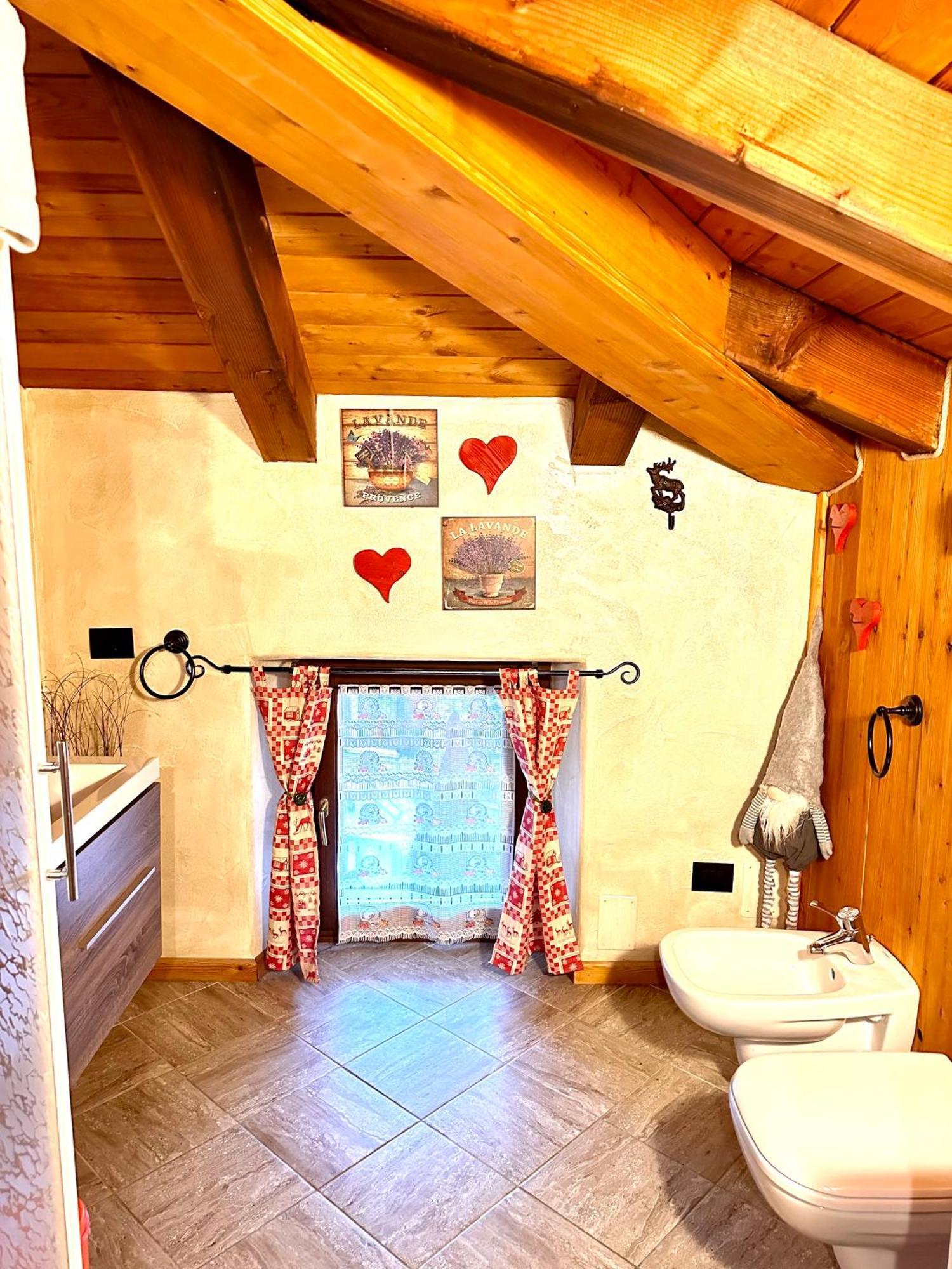 La Maison de Julie Pré-Saint-Didier Extérieur photo